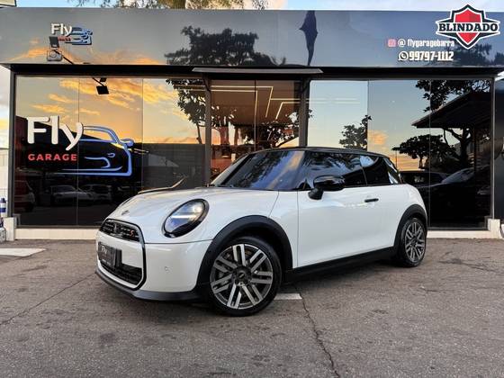 MINI COOPER 2.0 16V TWINPOWER GASOLINA S EXCLUSIVE 2P STEPTRONIC MINI COOPER 2.0 16V TWINPOWER GASOLINA S EXCLUSIVE 2P STEPTRONIC
